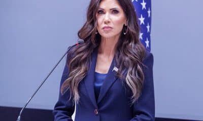 Piden al Congreso un juicio a Kristi Noem