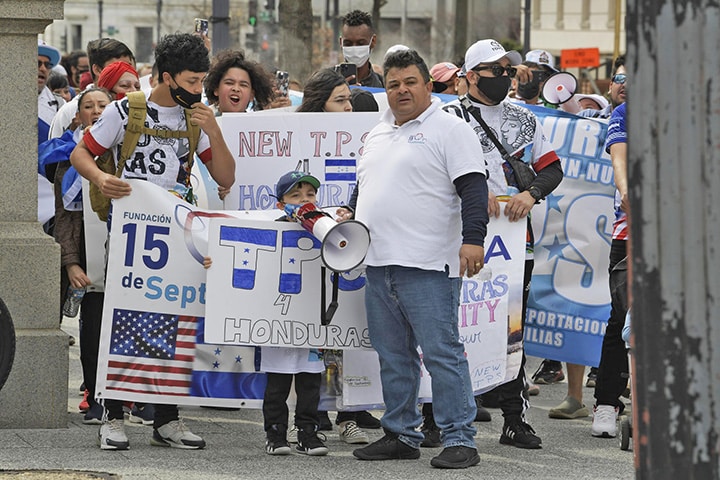 55,000 tepesianos hondureños a la deriva
