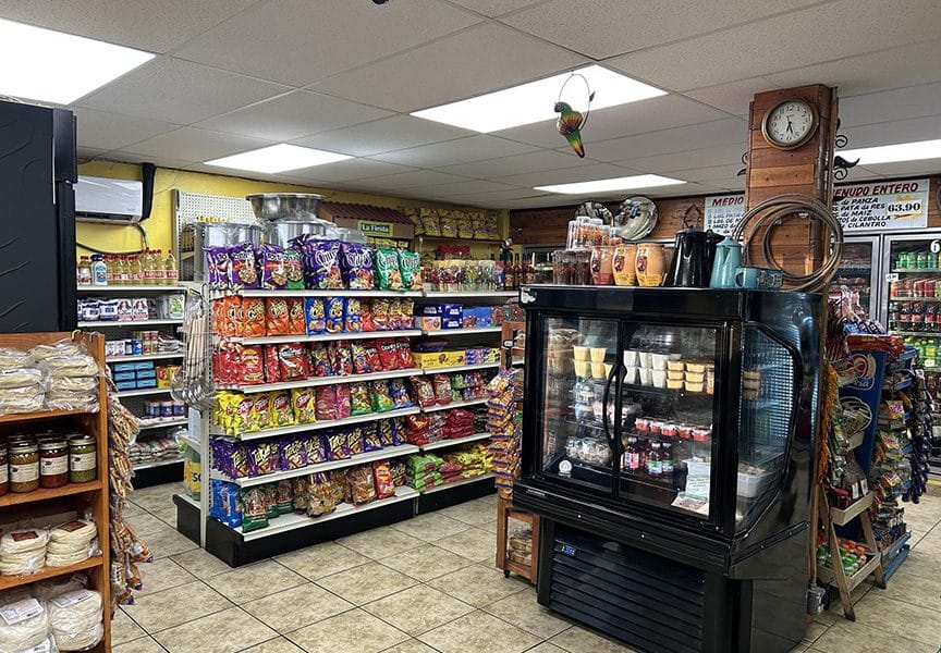 Comerciantes latinos denuncian discriminación en la SBA