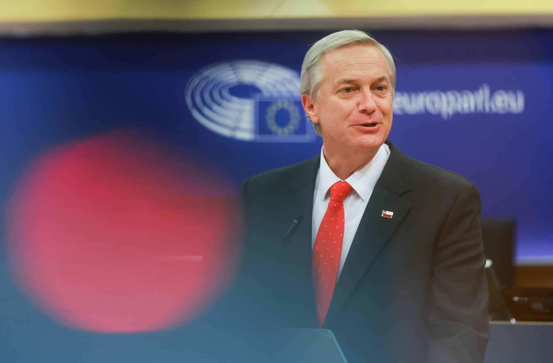 Fotografía de archivo del 3 de febrero de 2026 del presidente electo de Chile, José Antonio Kast, hablando en la VII Cumbre Transatlántica en Bruselas (Bélgica). EFE/ Olivier Hoslet