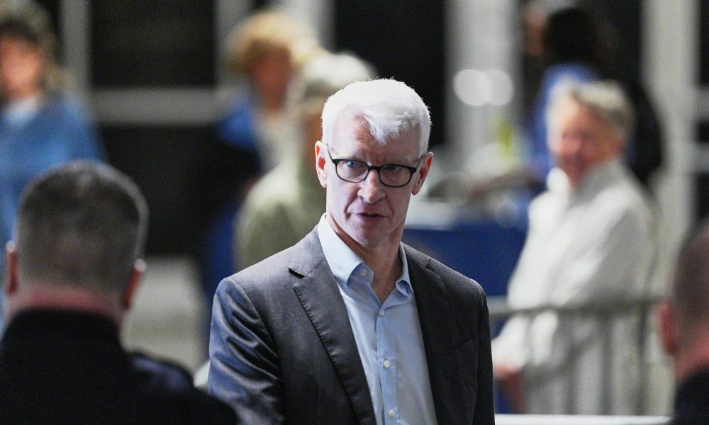 Foto de archivo del presentador Anderson Cooper. EFE/EPA/Curtis Means / POOL
