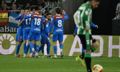 Los jugadores del Atlético de Madrid celebran el 0-2 de Giuliano Simeone. EFE/ Raul Caro