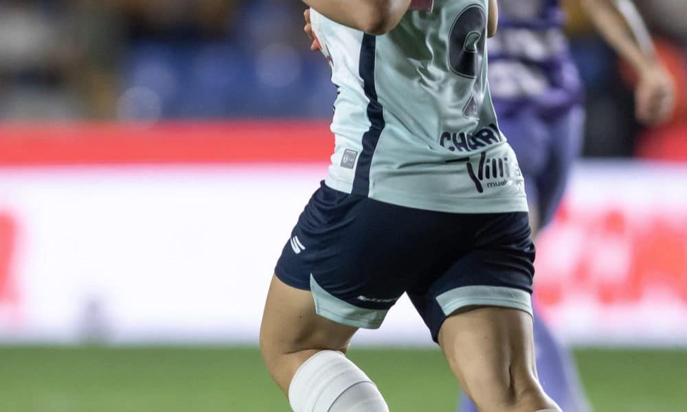 Charlyn Corral de Pachuca femenil celebra un gol en un partido de la Liga Femenil MX. Imagen de archivo. EFE/Miguel Sierra