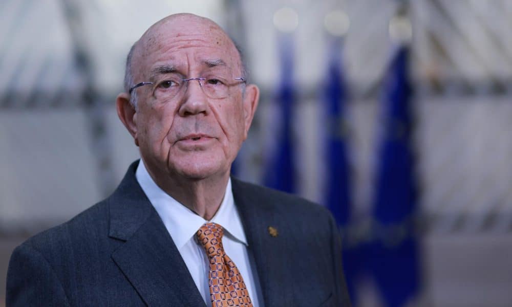 El ministro de Finanzas chipriota y presidente del ECOFIN, Makis Keravnos Sarmento, a su llegada a la reunión del Consejo de Asuntos Económicos y Financieros de la UE (ECOFIN) en Bruselas. EFE/EPA/OLIVIER HOSLET