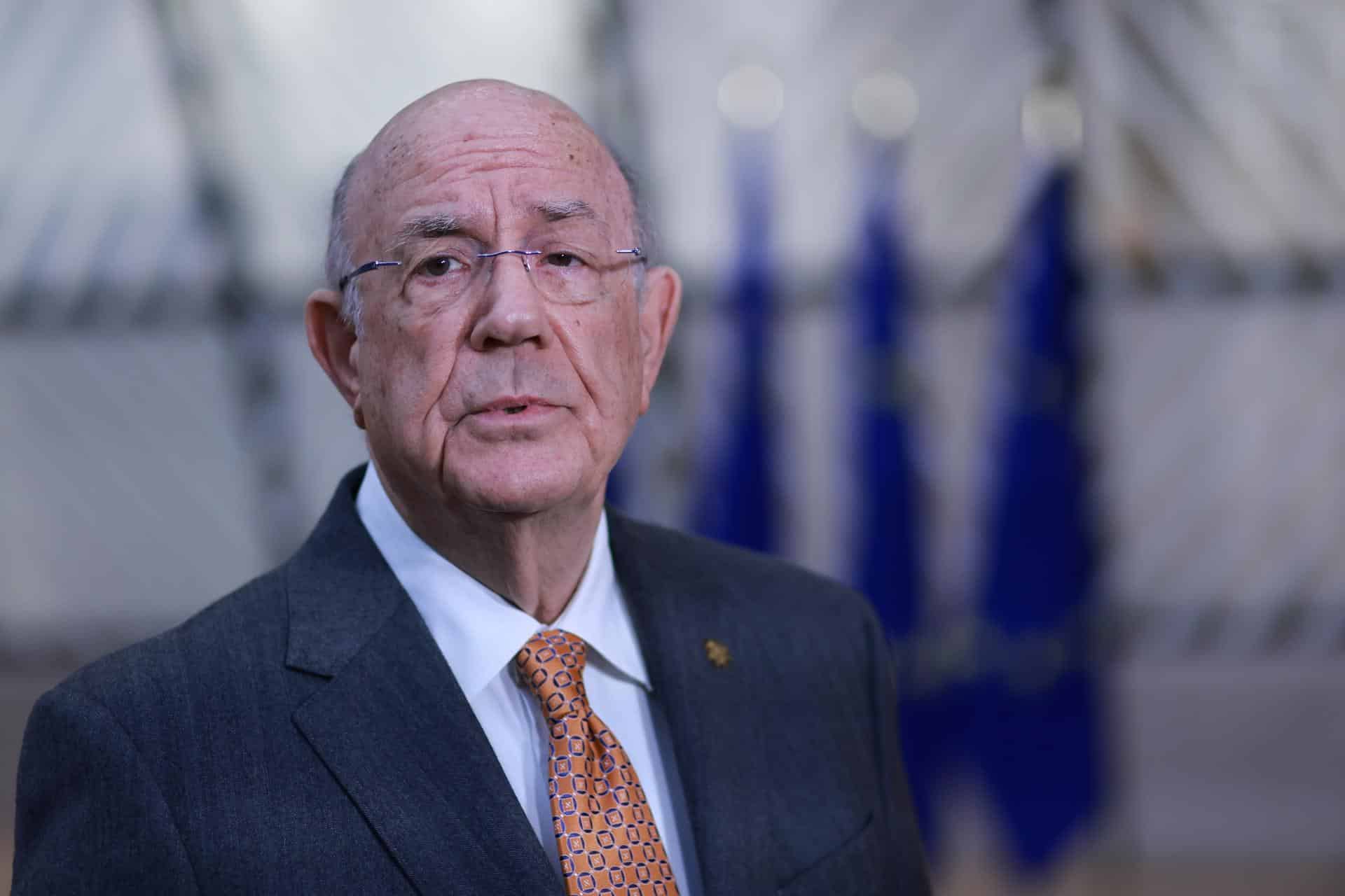 El ministro de Finanzas chipriota y presidente del ECOFIN, Makis Keravnos Sarmento, a su llegada a la reunión del Consejo de Asuntos Económicos y Financieros de la UE (ECOFIN) en Bruselas. EFE/EPA/OLIVIER HOSLET