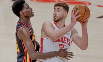 Alperen Sengun (d) sustituirá al lesionado Shai Gilgeous-Alexander en el 'All Star' de la NBA. EFE/EPA/ERIK S. LESSER SHUTTERSTOCK OUT