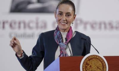 La presidente de México, Claudia Sheinbaum, habla durante una rueda en el Palacio Nacional de la Ciudad de México (México). EFE/ Isaac Esquivel