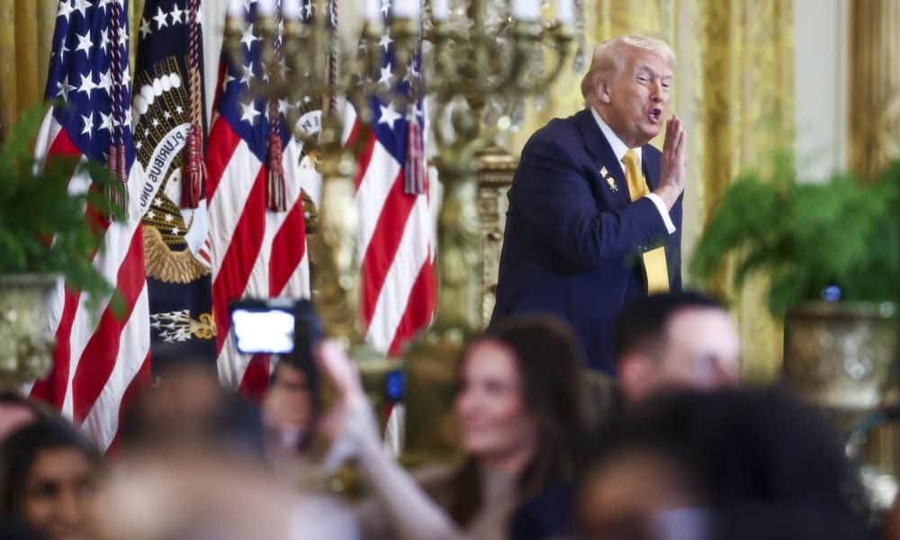 EFE/EPA/JIM LO SCALZO / POOL