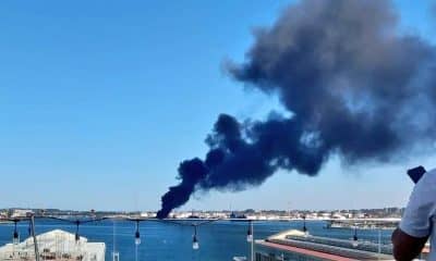 Fotografía tomada a través de rastreo de redes de un incendio en las instalaciones de la refinería Ñico López este viernes, en La Habana (Cuba). EFE/ Rastreo de Redes / /SOLO USO EDITORIAL/ SOLO DISPONIBLE PARA ILUSTRAR LA NOTICIA QUE ACOMPAÑA (CRÉDITO OBLIGATORIO)