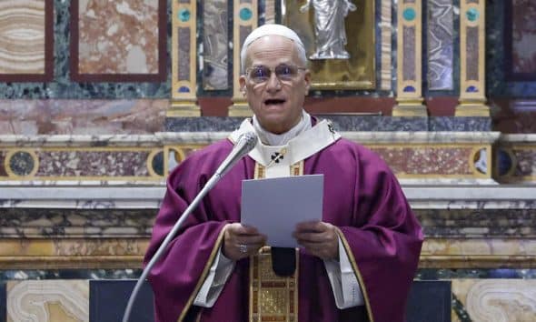 El Papa León XIV celebra una misa durante su visita pastoral a la Basílica del Sagrado Corazón de Jesús en Roma, Italia, 22 de febrero de 2026. (Papa, Italia, Roma) EFE/EPA/FABIO FRUSTACI
