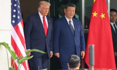 Fotografía de archivo del presidente de Estados Unidos, Donald Trump (i), junto a su homólogo chino, Xi Jinping (d).
EFE/EPA/YONHAP SOUTH KOREA OUT