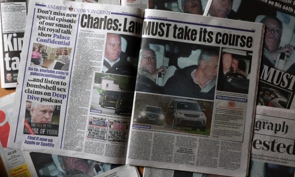 Archivo - LIVERPOOL (Reino Unido), 20/02/2026.- Periódicos británicos tras la detención del expríncipe Andrew Mountbatten-Windsor, arrestado el 19 de febrero por la Policía de Thames Valley bajo sospecha de mala conducta en el ejercicio de un cargo público. EFE/EPA/ADAM VAUGHAN