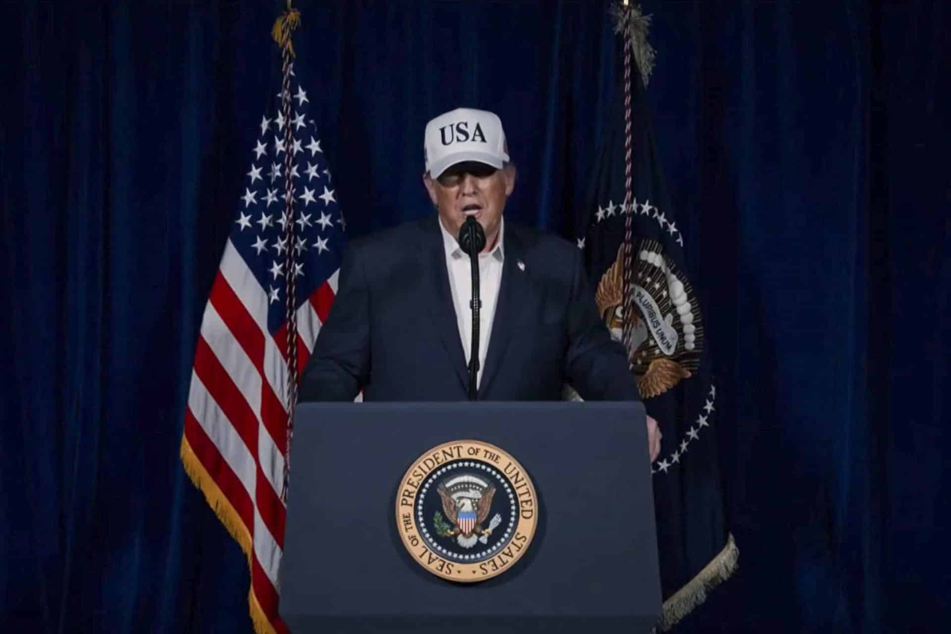 Captura de vídeo extraída de la Cuenta de Truth Social del presidente de EE.UU, Donald Trump, quien anunció este sábado una operación militar "masiva" con el objetivo de "aniquilar" y "destrozar" al régimen de los ayatolás en Irán, al tiempo que pidió al pueblo iraní alzarse para tomar el control en todo el país.EFE/ Cuenta de Truth Social del Presidente de EE.UU. Donald Trump SOLO USO EDITORIAL/SOLO DISPONIBLE PARA ILUSTRAR LA NOTICIA QUE ACOMPAÑA (CRÉDITO OBLIGATORIO)