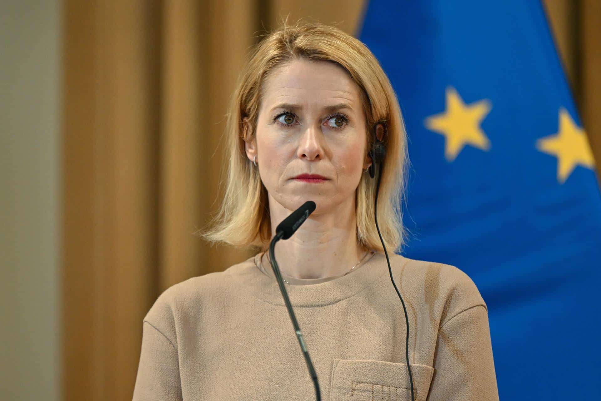 La Alta Representante de la UE para Asuntos Exteriores y Política de Seguridad, Kaja Kallas, asiste a una conferencia de prensa tras la reunión de los ministros de Defensa del E5 en Cracovia, Polonia, 20 de febrero de 2026. Polonia acoge una reunión del Grupo E5 (Cinco Europeos), una alianza de defensa informal de alto nivel compuesta por Francia, Alemania, Italia, Polonia y el Reino Unido, los mayores gastadores militares de Europa. (Francia, Alemania, Italia, Polonia, Cracovia) EFE/EPA/SERVICIO ARTÍSTICO POLONIA FUERA