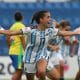 Denise Rojo, de Argentina, celebra un gol en el Sudamericano Femenino Sub-20 ante Brasil, en el estadio Luis Alfonso Giagni en Villa Elisa (Paraguay). EFE/Juan Pablo Pino