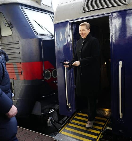 La primera ministra de Dinamarca, Mette Frederiksen, a su llegada a Kiev EFE/EPA/MADS CLAUS RASMUSSEN DENMARK OUT