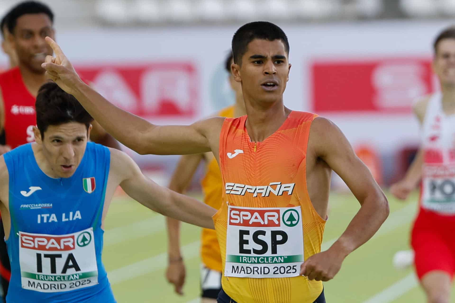 El atleta español Mohamed Attaoui en una imagen de archivo de los 800m masculinos en el Europeo de Atletismo por equipos celebrado en Madrid. EFE/ Sergio Pérez