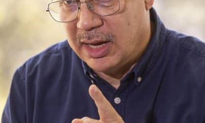 Fotografía del 5 de febrero de 2026 del opositor venezolano Simón Calzadilla hablando durante una entrevista con EFE, en Caracas (Venezuela).EFE/ Miguel Gutiérrez