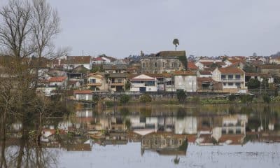 Imagen de inundaciones en Coimbra (Portugal). EFE/EPA/MIGUEL A. LOPES