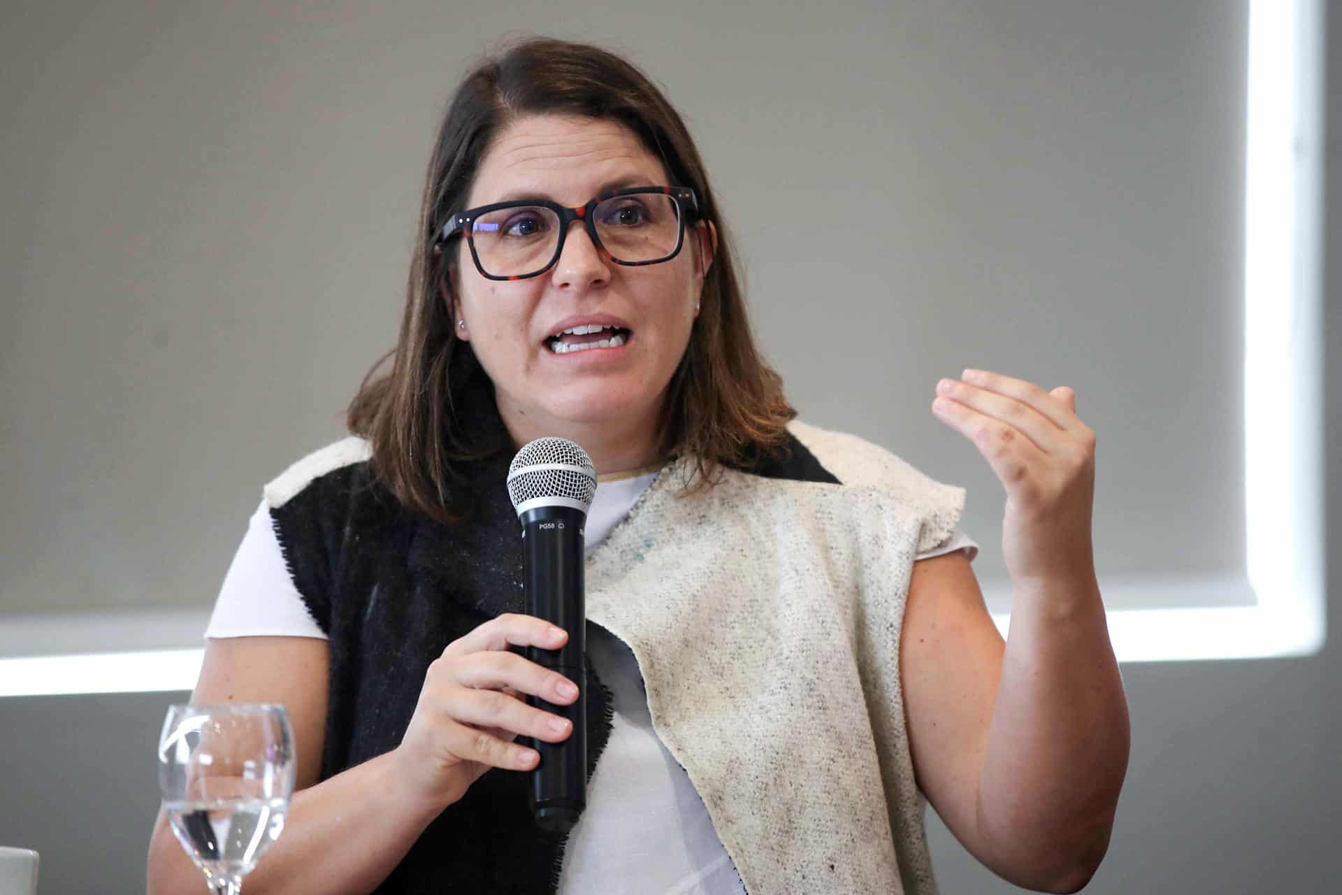 Fotografía de archivo de la directora de la División de las Américas de Human Rights, Juanita Goebertus, en Lima (Perú). EFE/Paolo Aguilar