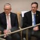 SYDNEY (Australia), 10/02/2026.- El primer ministro de Australia, Anthony Albanese, y el presidente de Israel, Isaac Herzog, durante una ceremonia religiosa en Bondi, Sídney. (Terrorista, Atentado terrorista) EFE/EPA/BIANCA DE MARCHI AUSTRALIA AND NEW ZEALAND OUT