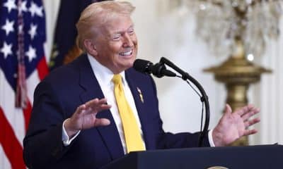 EFE/EPA/JIM LO SCALZO / POOL