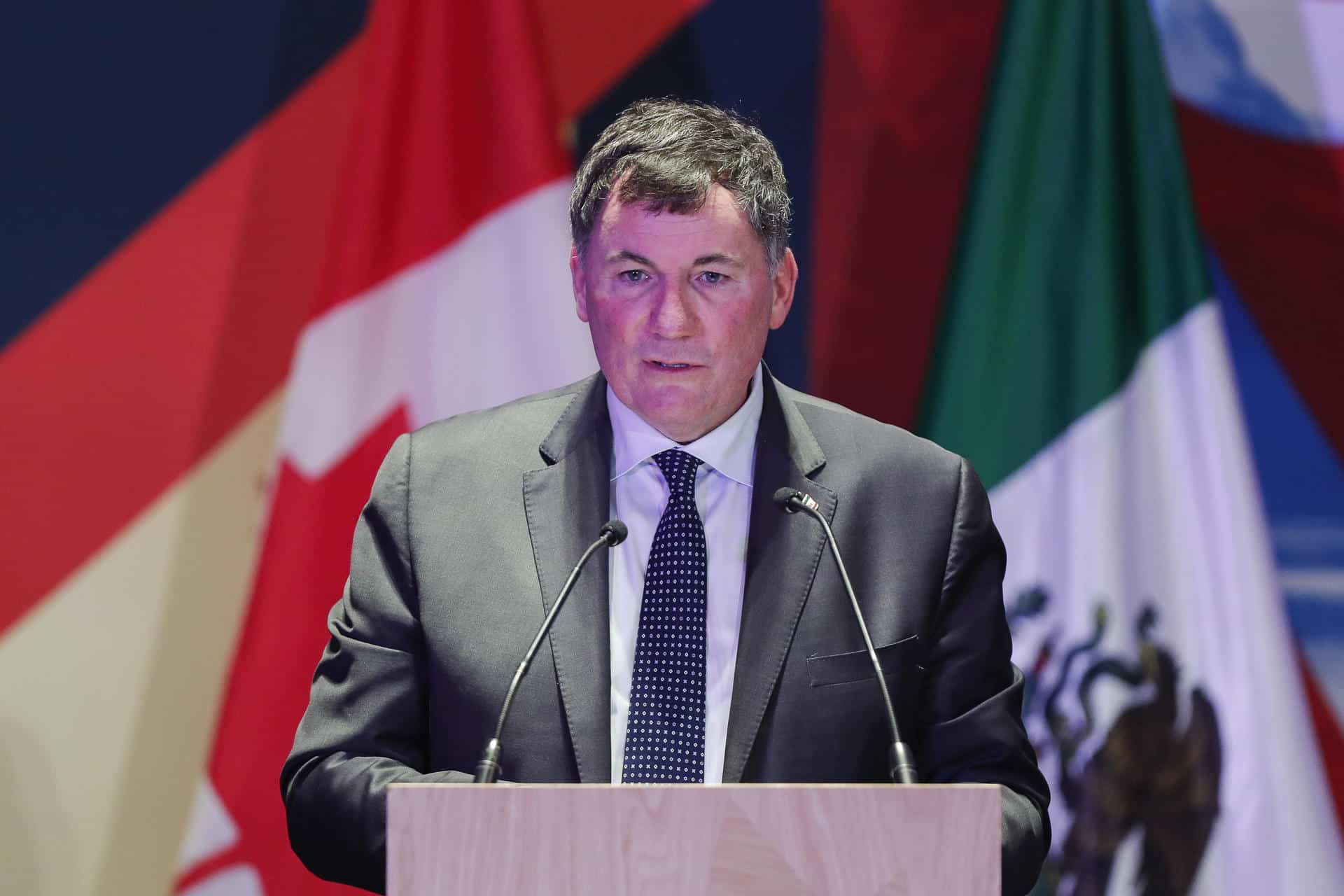 El ministro de Comercio de Canadá, Dominique LeBlanc, habla durante una rueda de prensa en Ciudad de México (México). Imagen de archivo. EFE/Isaac Esquivel