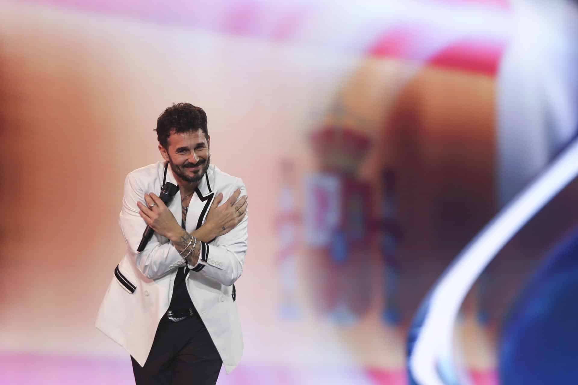 El cantautor español Antoñito Molina se presenta en la competencia internacional del Festival Internacional de la Canción de Viña del Mar este 25 de febrero de 2026, en Viña del Mar (Chile). EFE/ Adriana Thomasa