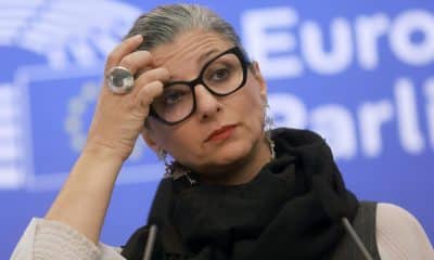 Archivo. EFE/EPA/OLIVIER HOSLET