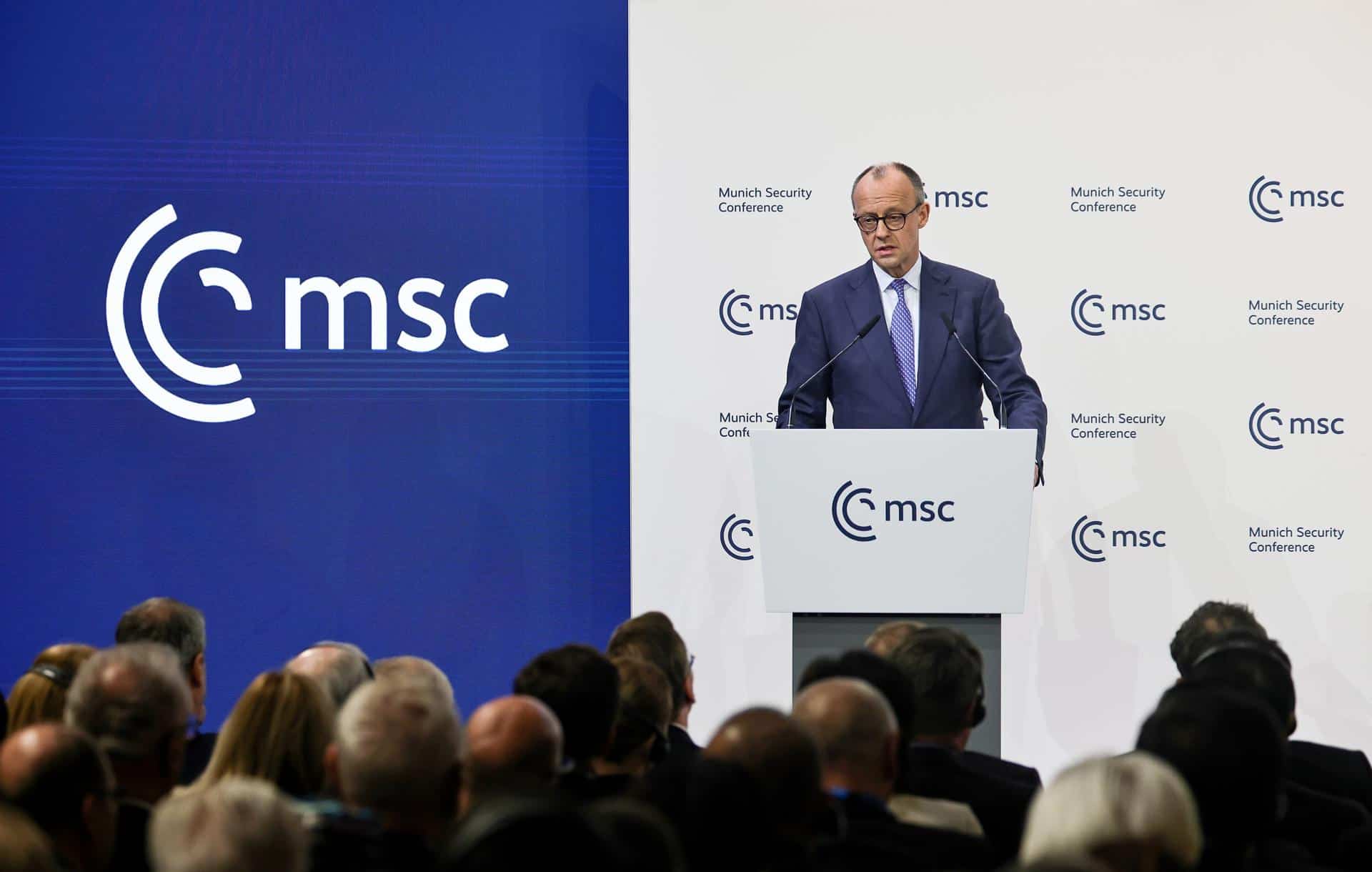El canciller alemán, Friedrich Merz, durante su discurso inaugural en la conferencia. EFE/EPA/RONALD WITTEK