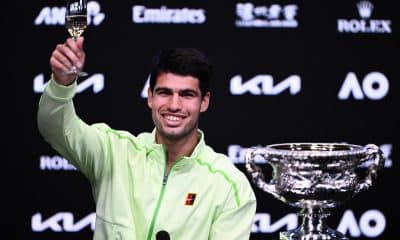 Carlos Alcaraz anunció tras su victoria en el Abierto de Australia que se hará un nuevo tatuaje conmemorativo EFE/EPA/JOEL CARRETT