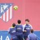 Los jugadores del Atlético de Madrid, durante el entrenamiento de este sábado. EFE/Víctor Lerena