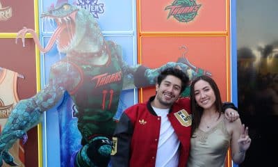 La actriz e influencer Carolina Díaz (d) posa junto a Daniel Sosa durante la alfombra Roja de la película "La Cabra" este martes, en la Ciudad de México (México). EFE/ Mario Guzmán