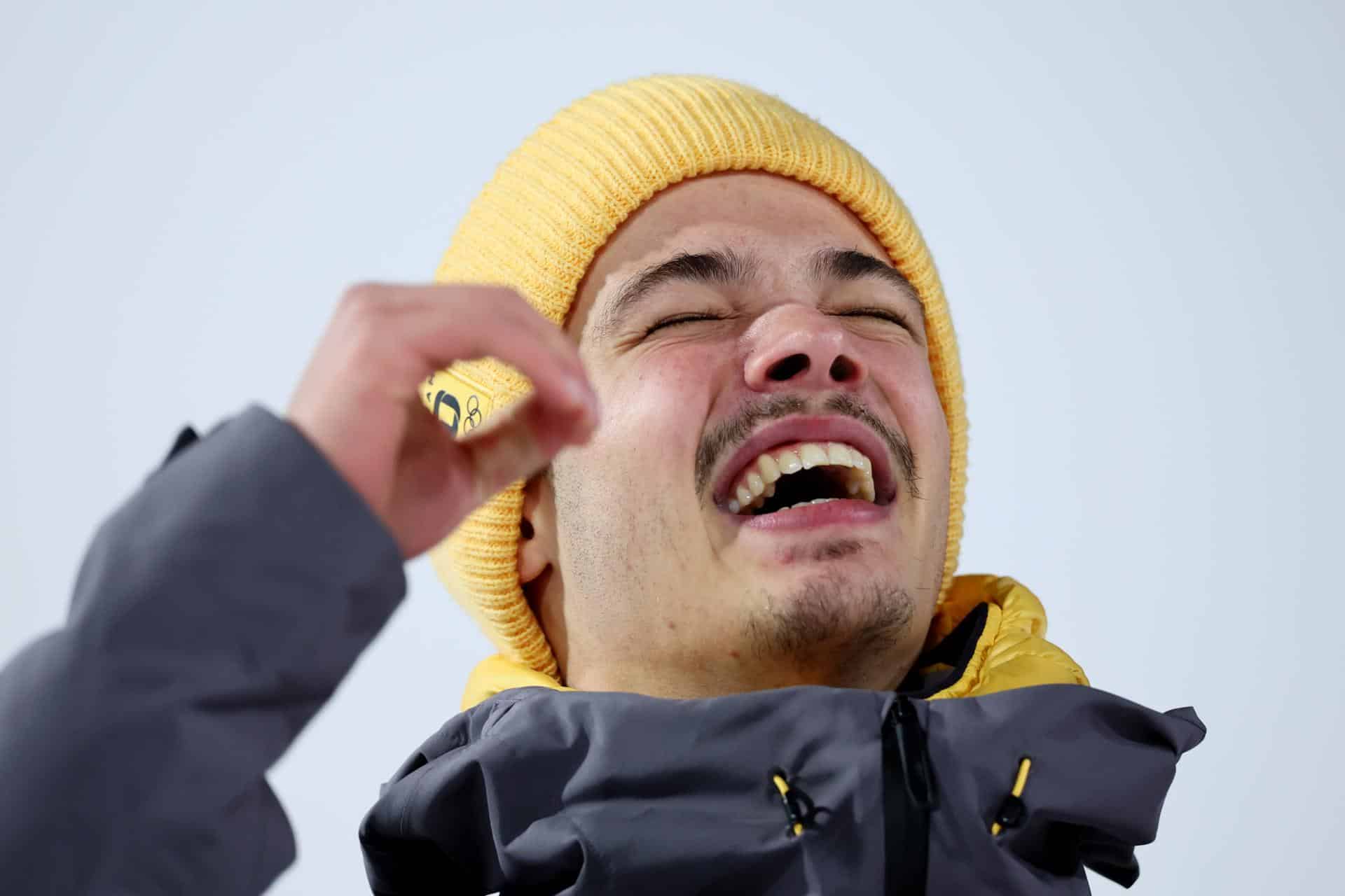 El alemán Philipp Raimund tras ganar la final de saltos de esquí nórdico en Predazzo (Italia) EFE/EPA/HANNIBAL HANSCHKE