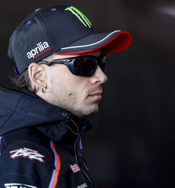 El piloto italiano del equipo Aprilia de Moto GP, Marco Bezzecchi. EFE/Ana Escobar