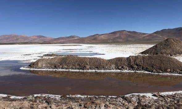 Fotografía de archivo que muestra el Salar de Maricunga, en Atacama (Chile). EFE/ Javier Martín