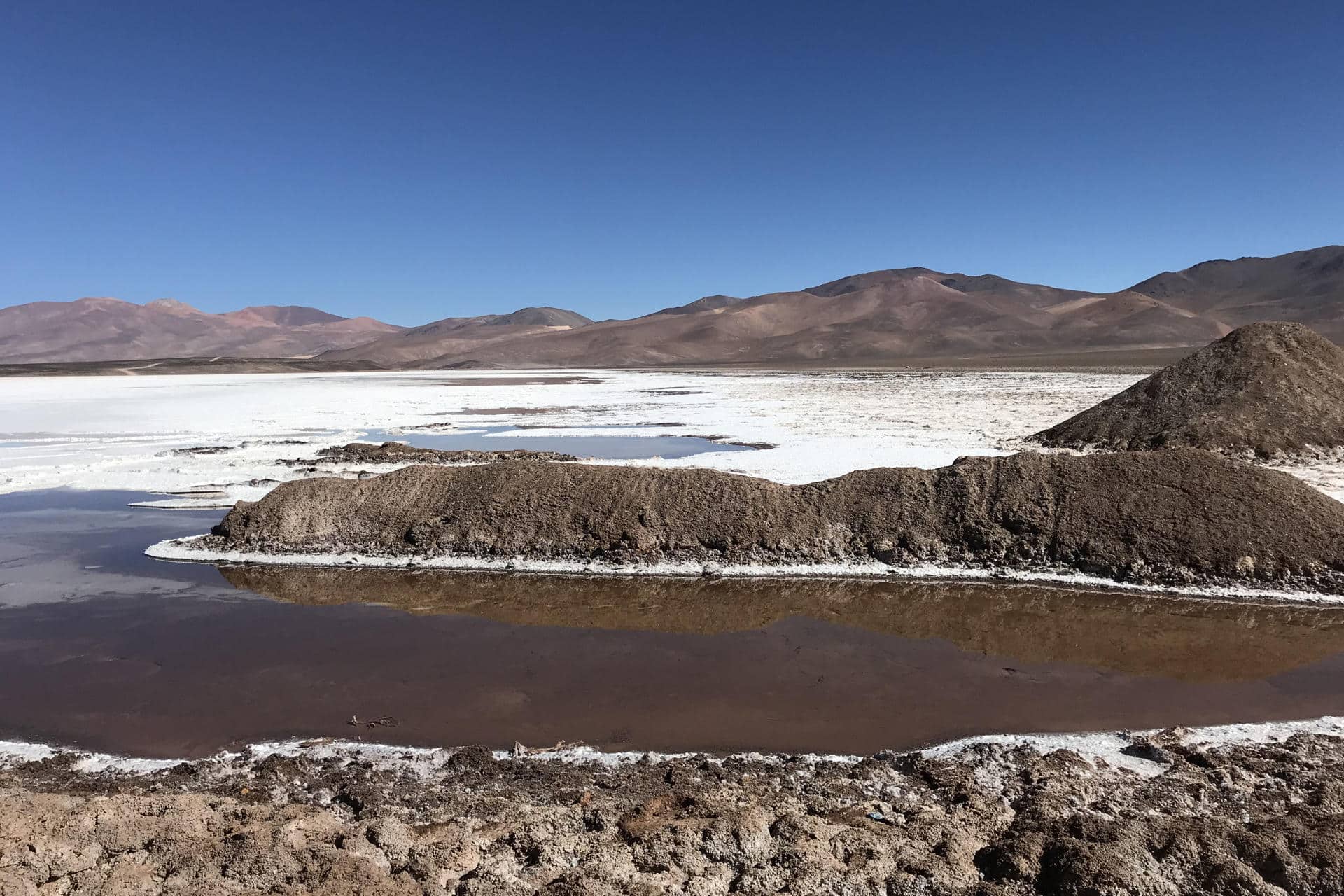 Fotografía de archivo que muestra el Salar de Maricunga, en Atacama (Chile). EFE/ Javier Martín