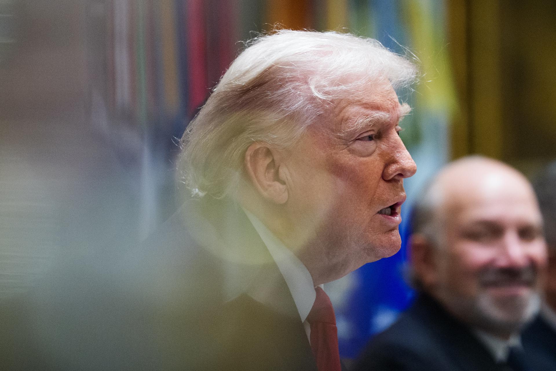 El presidente de Estados Unidos, Donald Trump, en una fotografía de archivo. EFE/AARON SCHWARTZ