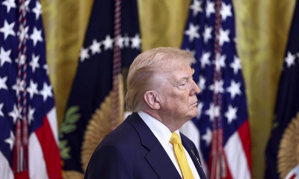 EFE/EPA/JIM LO SCALZO / POOL