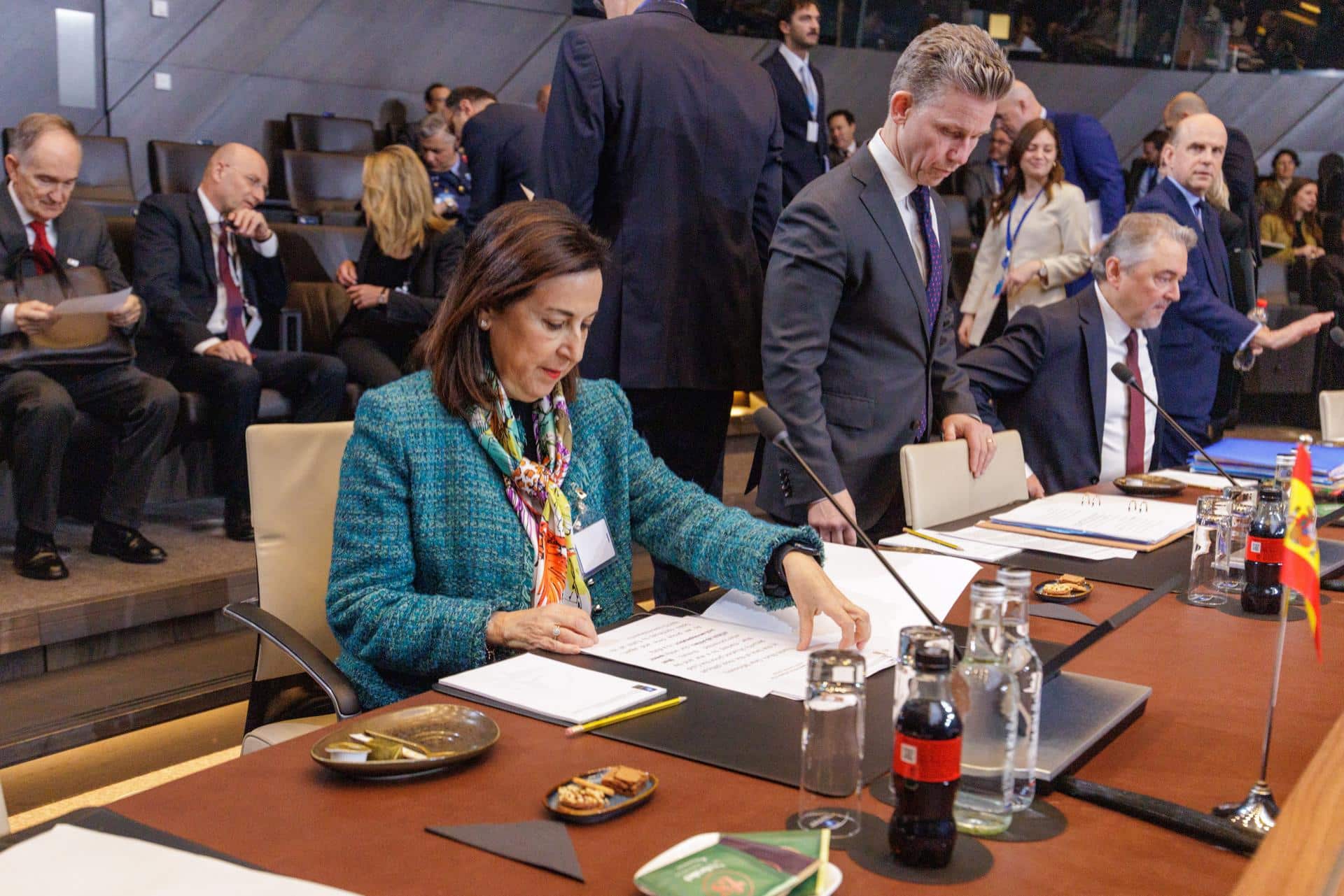 La ministra de Defensa de España, Margarita Robles, durante la reunión de ministros de Defensa de la OTAN en la sede de la Organización del Tratado del Atlántico Norte (OTAN) en Bruselas (Bélgica), el 12 de febrero de 2026. EFE/EPA/OLIVIER MATTHYS