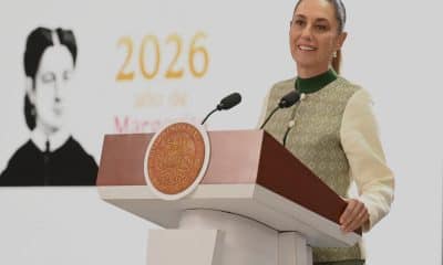 Fotografía cedida hoy por la presidencia de México, de la mandataria mexicana, Claudia Sheinbaum, durante su participación en una rueda de prensa en el estado de Guanajuato (México). EFE/Presidencia de México/SOLO USO EDITORIAL/NO VENTAS/SOLO DISPONIBLE PARA ILUSTRAR LA NOTICIA QUE ACOMPAÑA(CRÉDITO OBLIGATORIO)