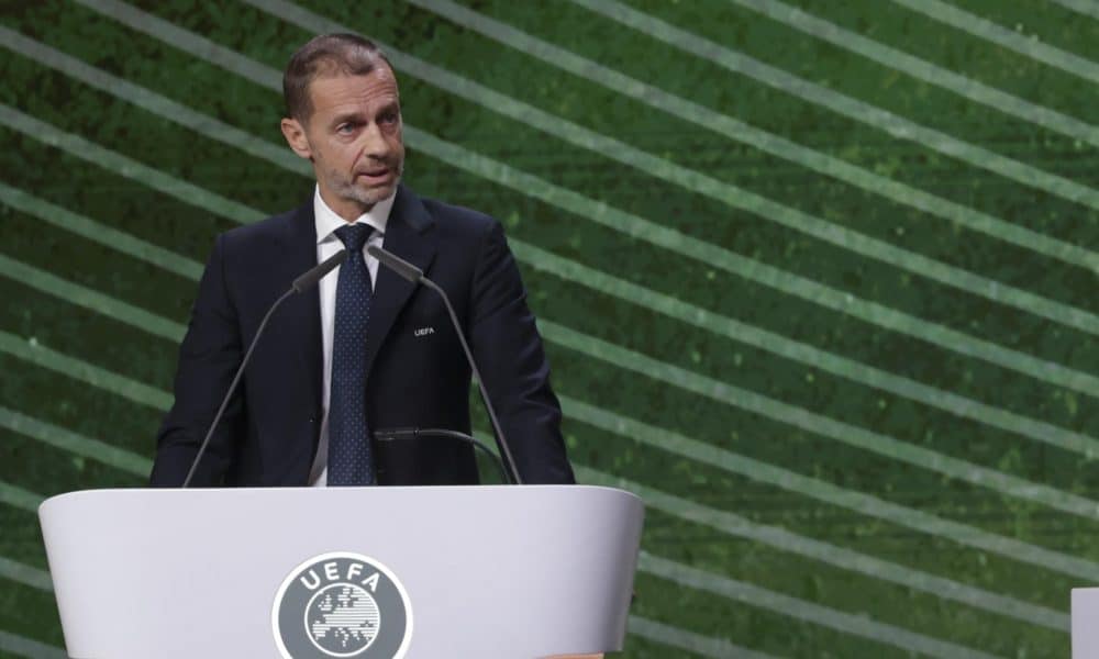 El presidente de la UEFA, Alexander Ceferin, durante su intervención en el 50 congreso ordinario de la entidad, en Bruselas. EFE/EPA/CHRISTOPHER NEUNDORF