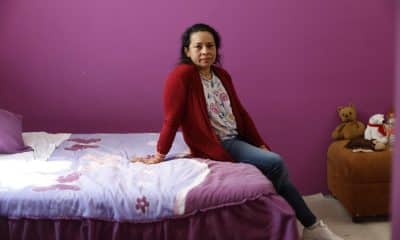 Meztli, mujer sobreviviente de violencia machista, posa durante una entrevista con EFE el 1 de febrero de 2026, en Ciudad de México (México). EFE/ Sáshenka Gutiérrez