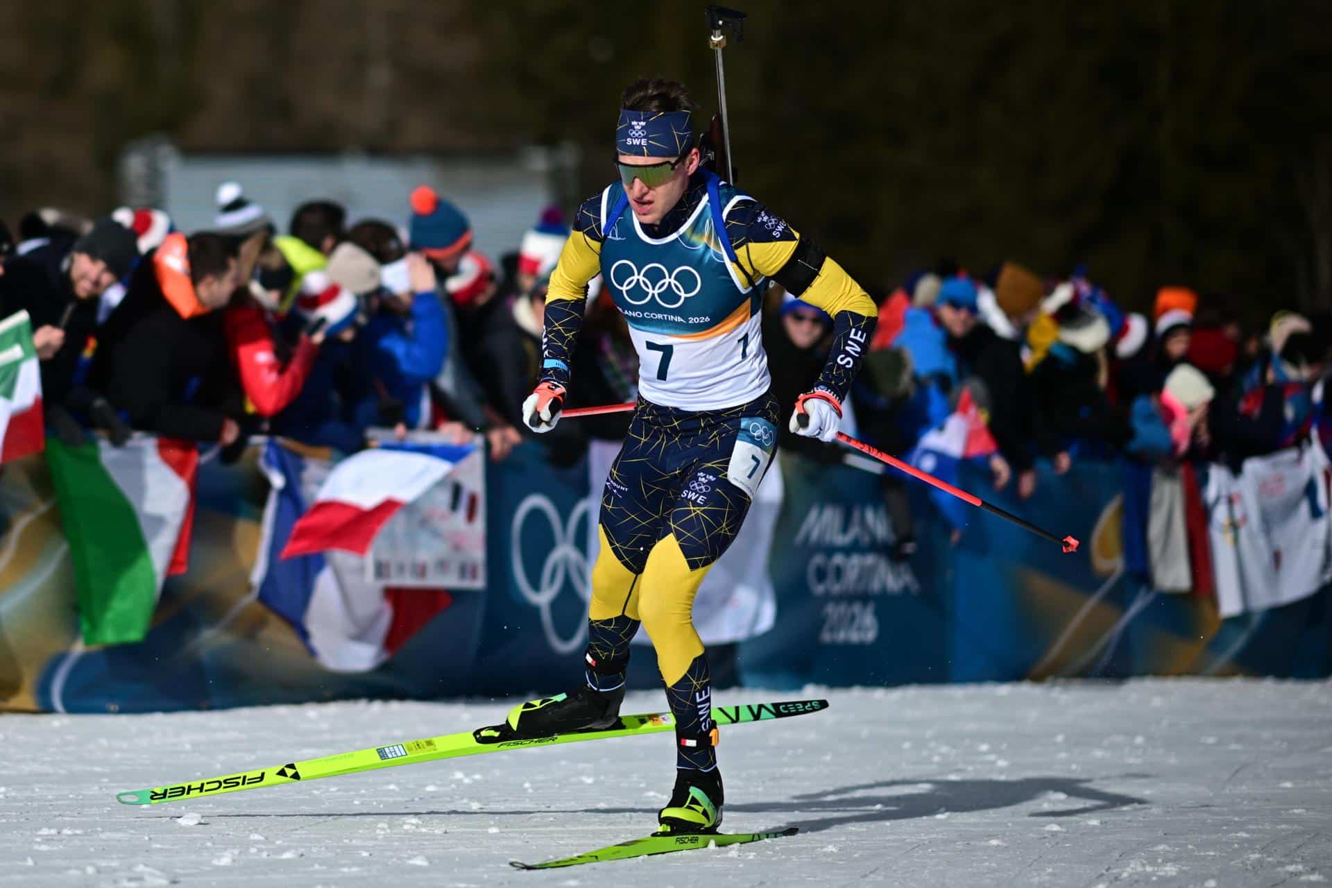 El sueco Martin Ponsiluoma durante el Biatlón de los Juegos Olímpicos de Invierno Milano Cortina 2026, en Anterselva, Italia. EFE/EPA/PIERRE TEYSSOT
//////////
 
ANTERSELVA (Italy), 15/02/2026.- Martin Ponsiluoma of Sweden in action during the Men's 12.5km Pursuit of the Biathlon competitions at the Milano Cortina 2026 Winter Olympic Games, in Anterselva, Italy, 15 February 2026. (Italia, Suecia) EFE/EPA/MARTIN METELKO