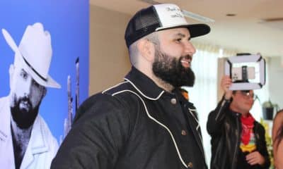 El cantautor mexicano Carín León habla durante una entrevista con EFE este martes, en Miami Florida (EE.UU.). EFE/ Pedro Pablo Cortés