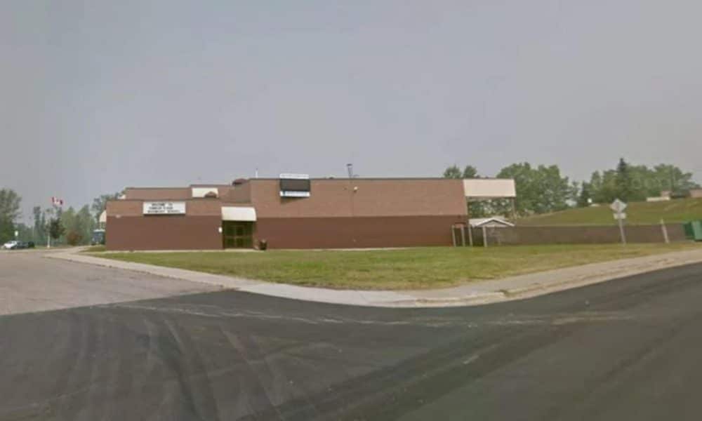 Imagen de la escuela de secundaria en Tumbler Ridge en la que al menos diez personas murieron este martes cuando una persona disparó, según informó la Policía. EFE/ Google Maps - SOLO USO EDITORIAL/SOLO DISPONIBLE PARA ILUSTRAR LA NOTICIA QUE ACOMPAÑA (CRÉDITO OBLIGATORIO) -