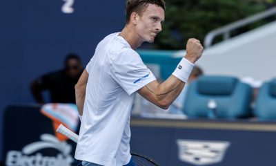 El checo Jiri Lehecka, durante su partido del pasado miércoles 25 de marzo en el Abierto de Miami de tenis. EFE/ CRISTOBAL HERRERA-ULASHKEVICH
