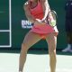 La bielorrusa Aryna Sabalenka en acción durante su partido de cuartos de final individual femenino contra la canadiense Victoria Mboko en el día 9 del torneo de tenis BNP Paribas Open en Indian Wells, California (EE.UU.). EFE/John G. Mabanglo