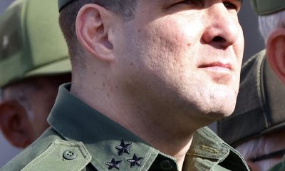 El nieto del expresidente Raúl Castro, Raúl Guillermo Rodríguez Castro, asiste a un acto el 16 de enero de 2026 en el cementerio de Colon, en La Habana (Cuba). EFE/ Ernesto Mastrascusa