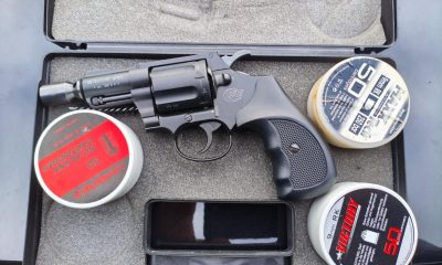 La Guardia di Finanza de Italia ha detenido a 20 personas en Italia y España en una operación internacional contra el tráfico de drogas, tras incautar grandes cantidades de estupefacientes que adquirían en Marruecos para su distribución en Italia y en Barcelona (España). Según informaron este lunes las autoridades italianas, la investigación, dirigida por la Fiscalía de Milán y con el respaldo de la Dirección Nacional Antimafia y Antiterrorismo y de Eurojust, contra una asociación delictiva, concluyó con la detención de veinte personas en Milán, Barcelona y Marbella (España). .-EFE/ Guardia De Finanza ***SOLO USO EDITORIAL/SOLO DISPONIBLE PARA ILUSTRAR LA NOTICIA QUE ACOMPAÑA (CRÉDITO OBLIGATORIO)***